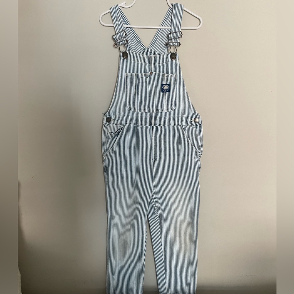 Zara pinstripe overalls size 4/5 in great condition!